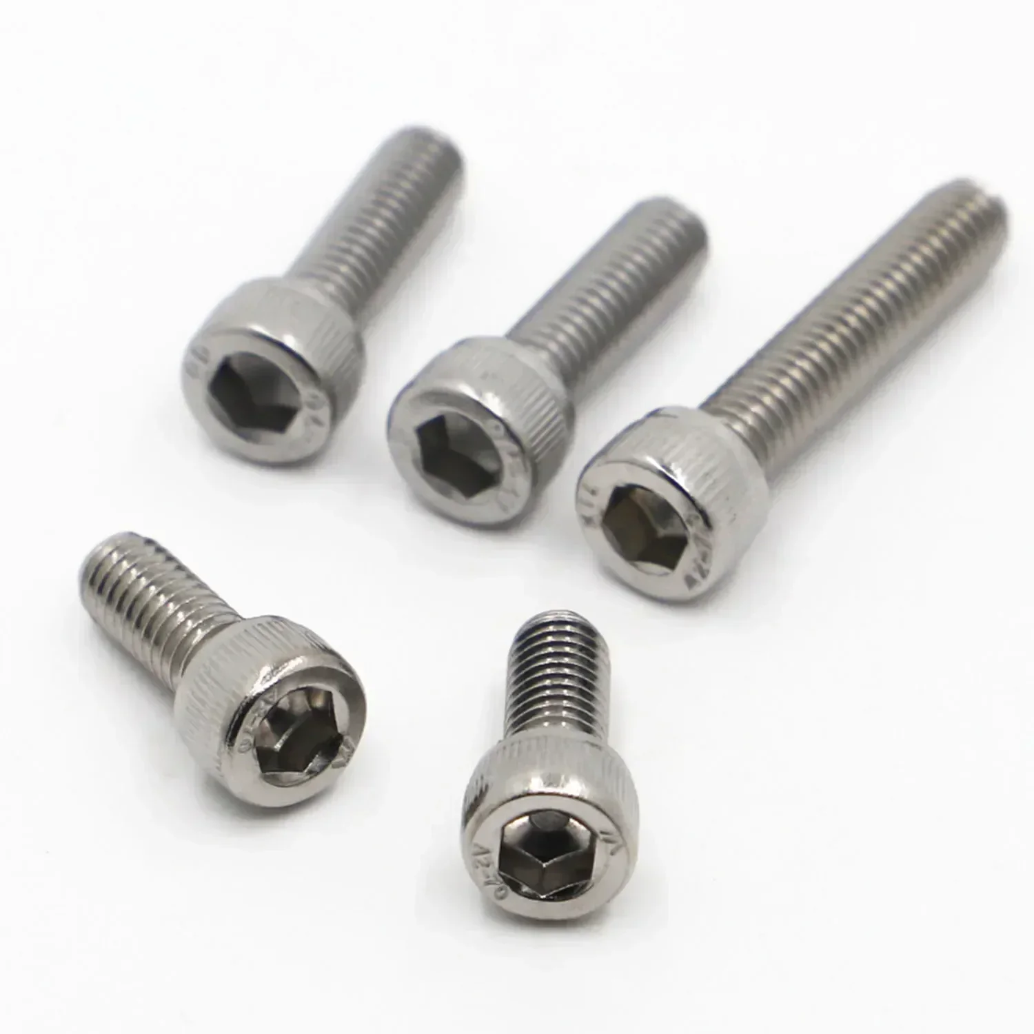 Afbeelding 6: M1.4 M1.6 M2 M2.5 M3 M4 M5 M6 M8 M10 304 Rvs Hexagon Hex Socket Cap Allen Head Bolt Schroef DIN912