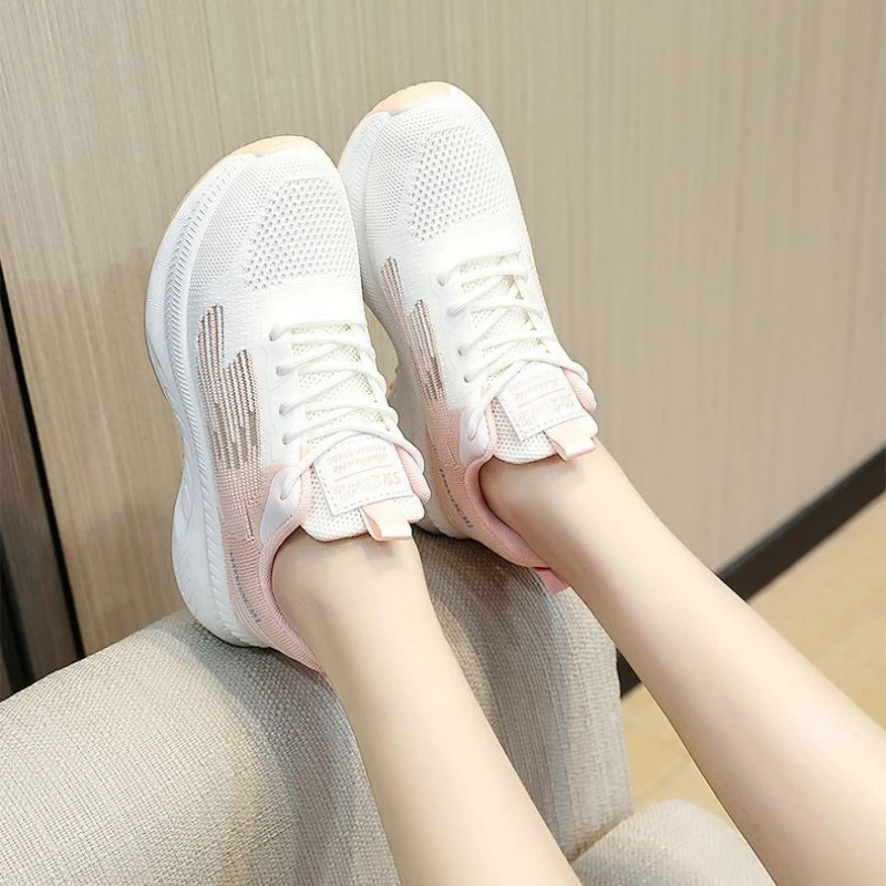 2026 Spring New Arrival Women Sneakers Lightweight Casual Sport Running Shoes Breathable Mesh Soft Sole Ins Style