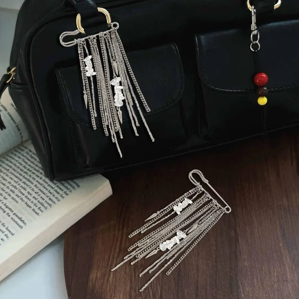 

Fixed Clothes Pin Useful Waist Buckle Decorative Brooch Tassel Bag Pendant Small Button Mini Clasps Detachable Pants Chain