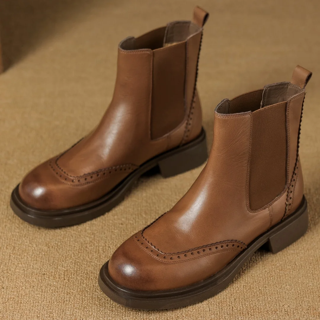 

Women's cow leather elastic fabric patchwork slip-on autumn ankle Chelsea boots carving British style casual female short boots
