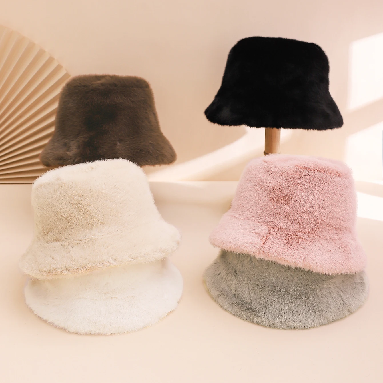 Solid-colored plush fisherman hats for autumn and winter, soft and comfortable flat-topped hats, warm and windproof basin hats