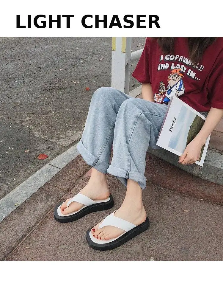 Novelty Thick Bottom Flip Flop Flat Slippers Women Split Toe Platform Leather Slippers Summer Luxury Casual loafers Slippers