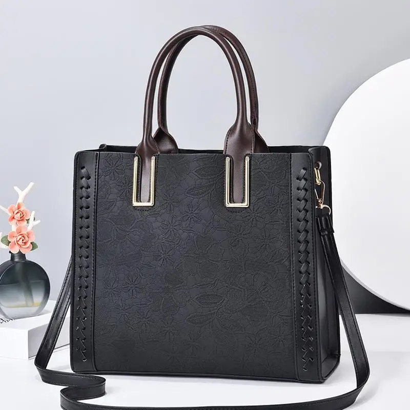 

Retro Embossed Women Handbag Large Capacity Single Shoulder Bag Fashion Crossbody Bag Leather Solid Female Shoppers Purses