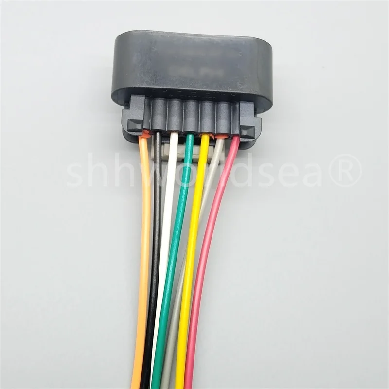 Shhworldsea 7pin cable wire harness connector housing plug connector 13604541 15317368 15317832