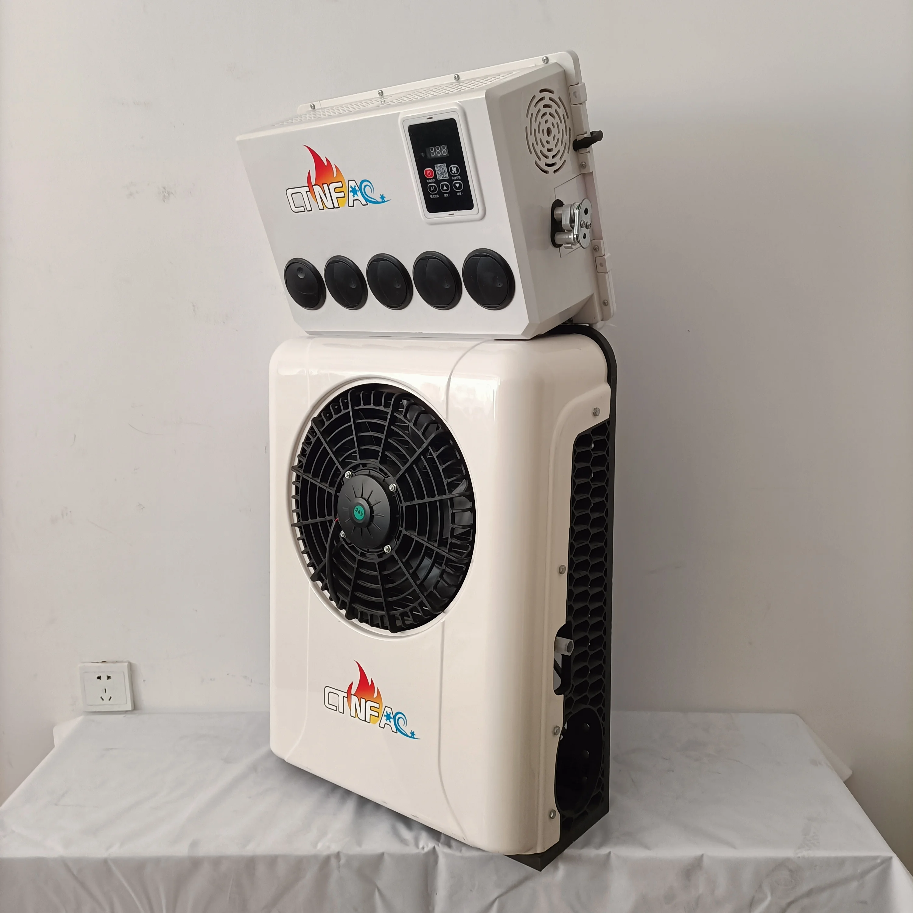 

Parking Cooler DC 12 Volt/24 Volt Roof Top Truck Cab Parking Air Conditioner For Truck
