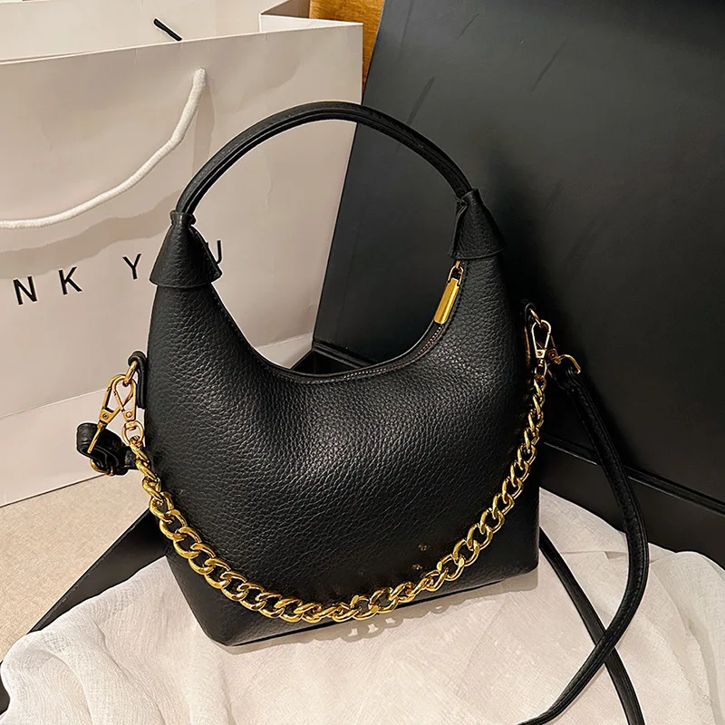 

Chain Strap Crossbody Bag Matte Square Purse for Women Versatile Underarm Bag Casual Day-to-Night Tote Fashion Top Handle Bag​
