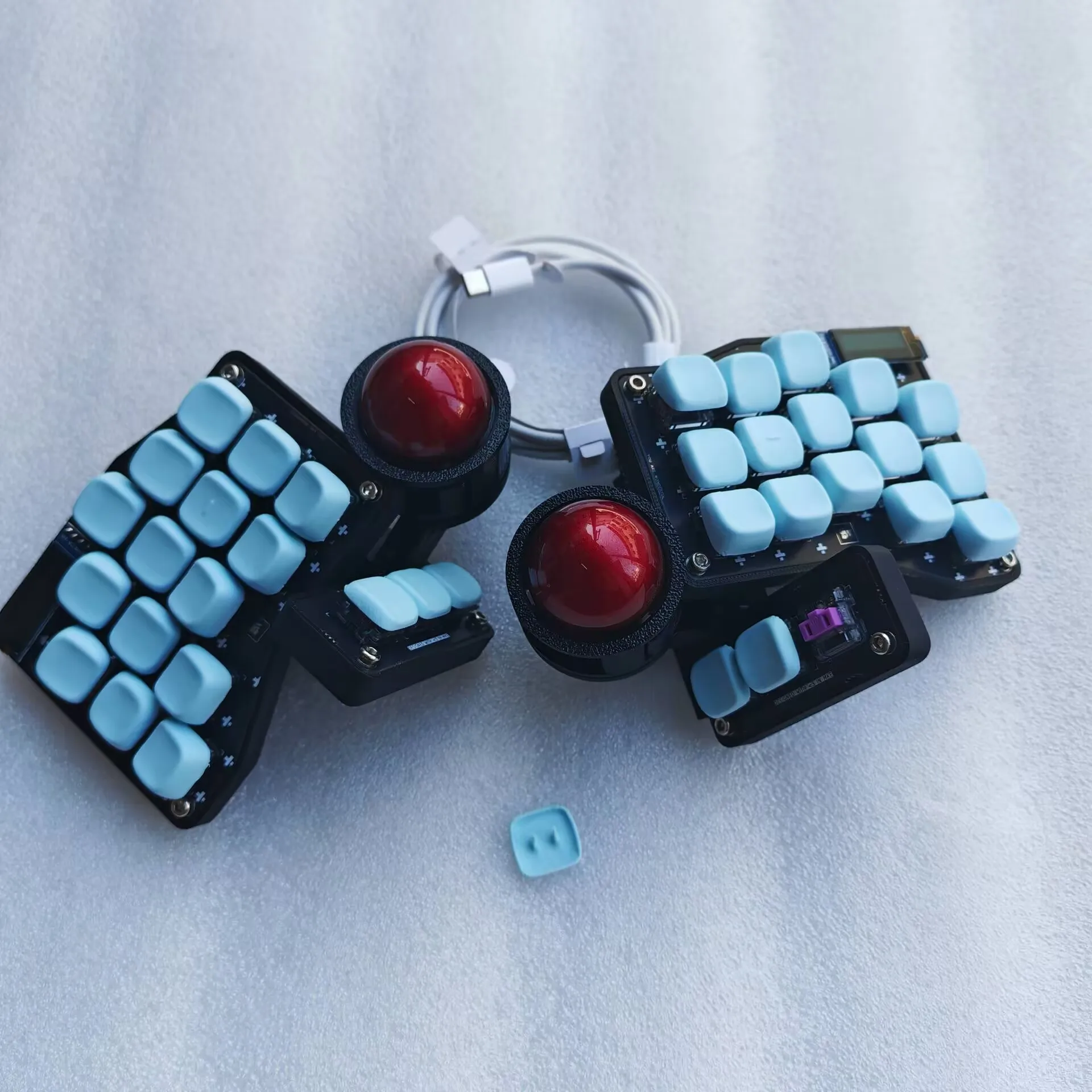 

Hot Tx Crosses 3X5 Dual TrackBall Угол Разделенная клавиатура Проводная 34MMTrackball QMK Прокрутка CustomChocV1 Геймерский экран Teclado
