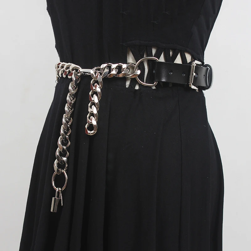 [EAM]  Pu Leather Black Thick Metal Chain Long Wide Belt Personality Women New Fashion Tide All-match Spring Autumn 2025 1DD9566