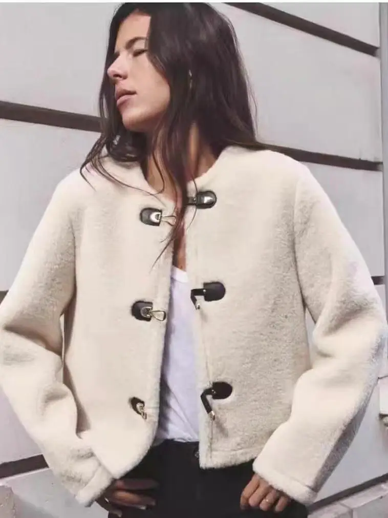 معطف نسائي جديد لعام 2025 من فراء الخروف مع زر معطف جلد Sli Commute Sle فضفاض مناسب طويل Sve معطف Ne مستدير #1