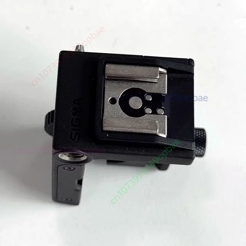 

Новый оригинальный крепежный элемент Hot Shoe HU-11 (HU11) в сборе для камер Sigma FP FPL