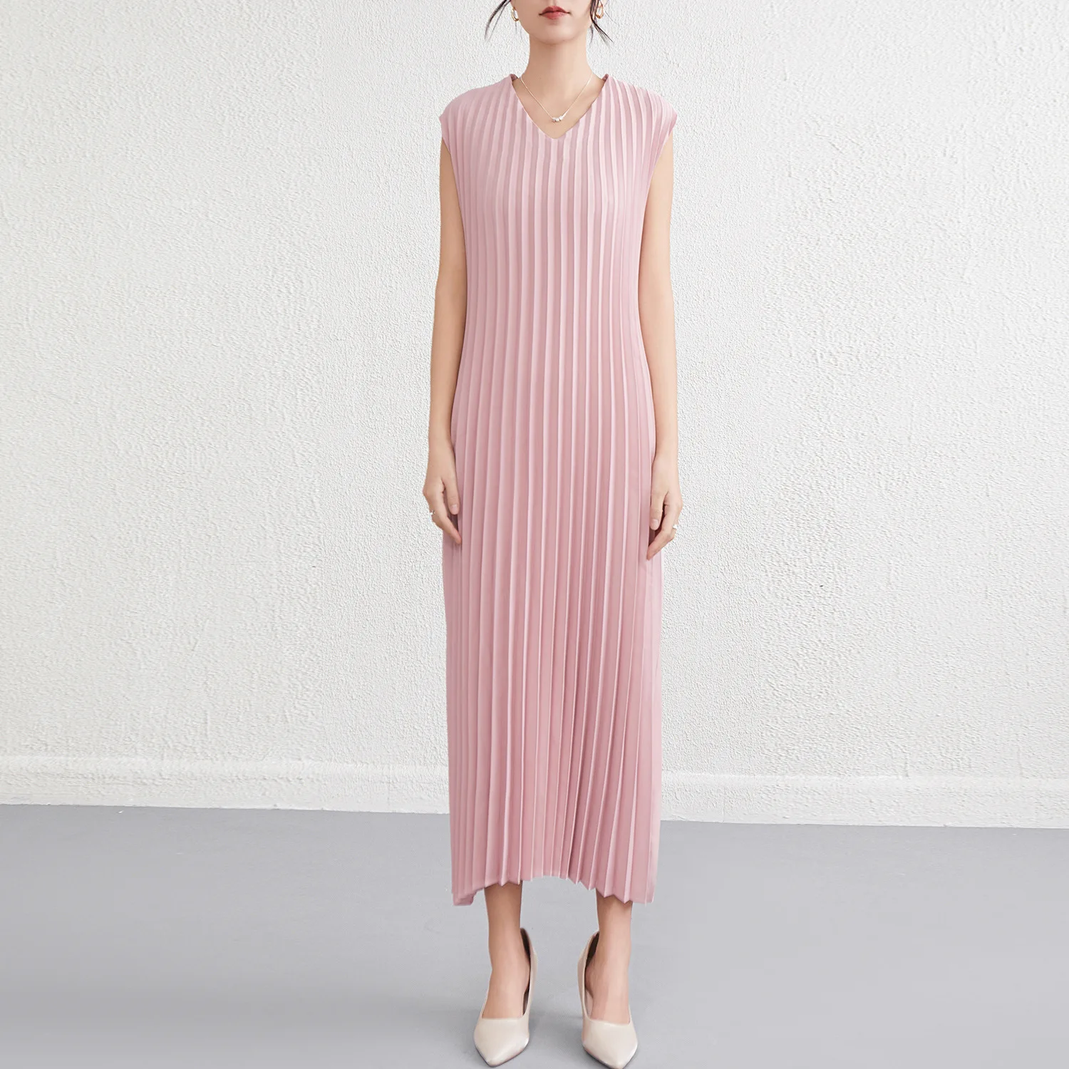 Vêtements plissés, vente directe d'usine, personnalisation acceptée, robe décontractée pour dames, robe plissée