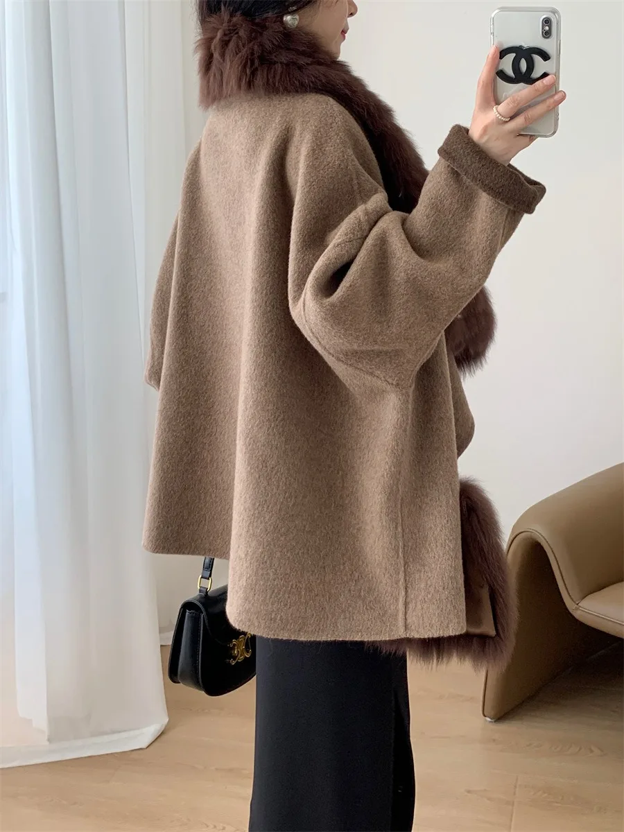Modny, dwustronny płaszcz kaszmirowy damski z wysokiej jakości futrzanym kołnierzem z lisa, krótki wełniany płaszcz z prawdziwego futra, streetwear - hit sprzedaży.