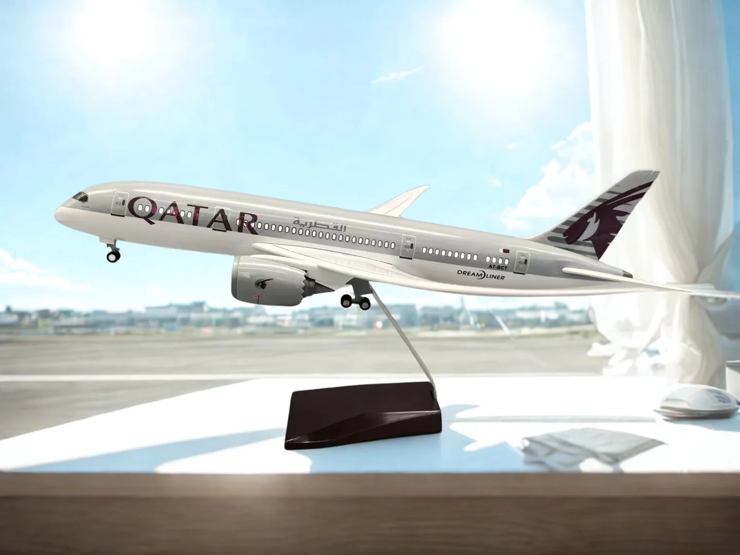 B787 Airplane Model 1:130 Scale 43cm Boeing Aircraft Qatar Airways DieCast Resin Aircraft Collection With LED Lights Display Dec