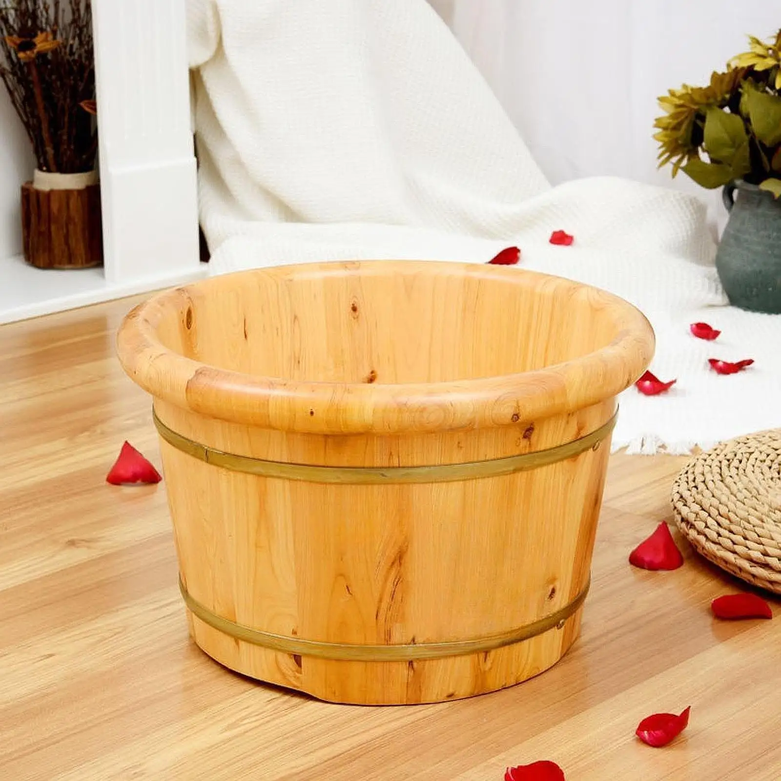 

Wood Foot Bath Tub Barrel with Lid Foot Soak Bucket Household Wooden Foot Wash Bucket Foot Basin for Bathroom Home Foot SPA