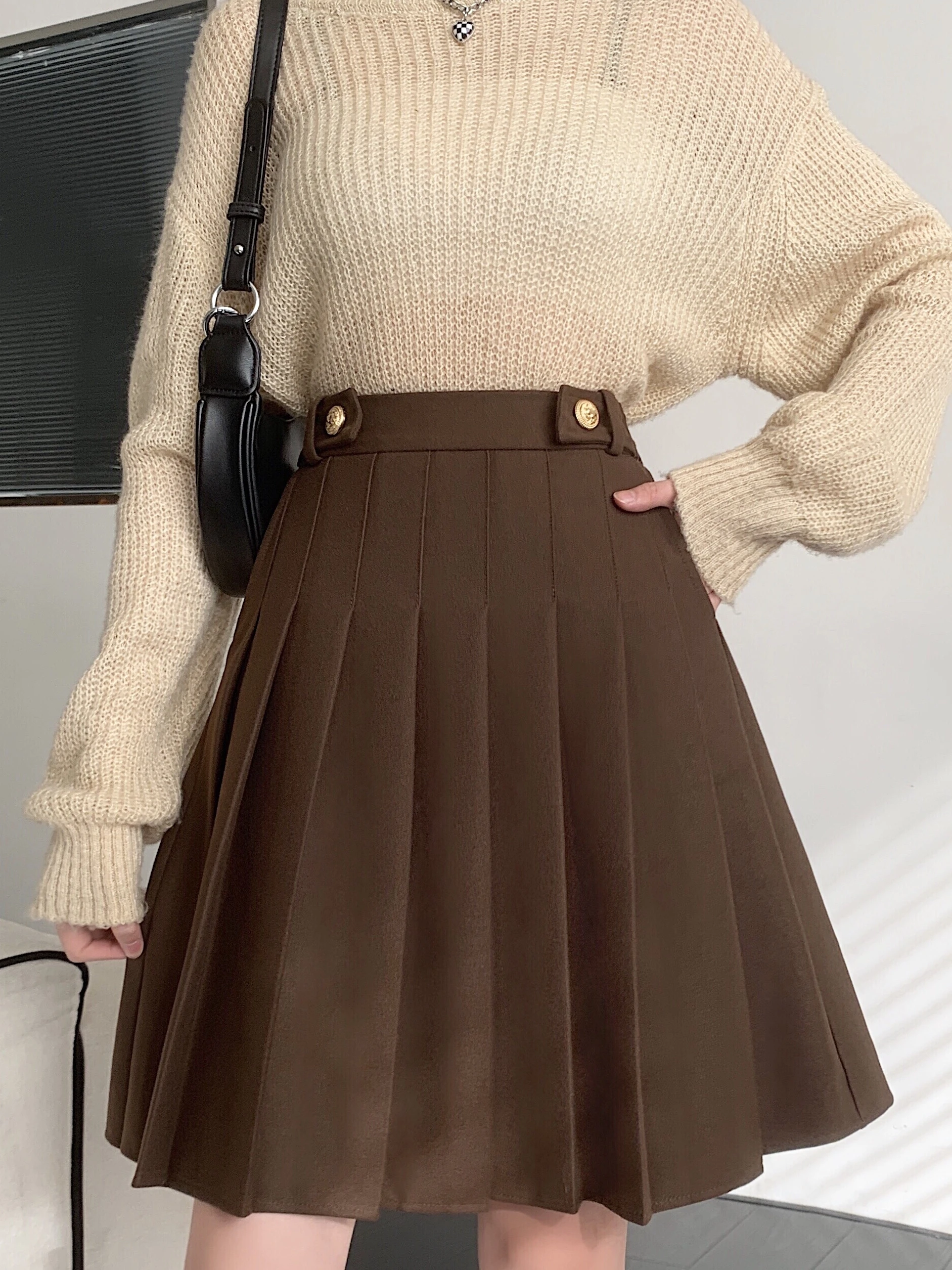 Korean Large Size Girl Summer High Waist Versatile Jk Pleated Skirt Simple A-line College Versatile Age-reducing Japanese Skirts