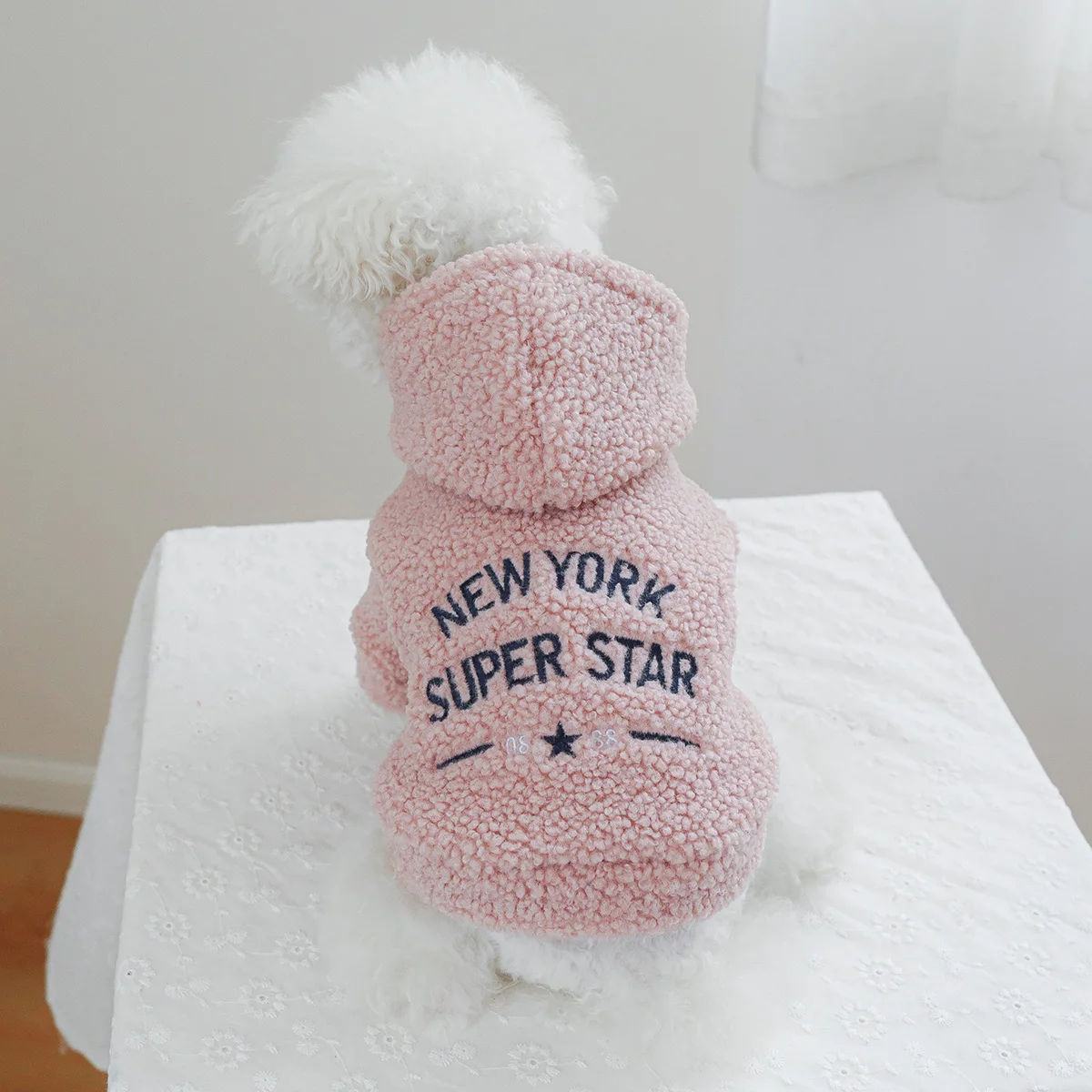 1PC Pet Clothing Autumn/Winter Thick Plush Pink Hat New York Starlight Coat Suitable for Small and Medium Dogs