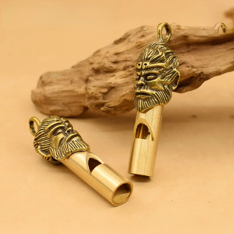 Brass Keychain Pure Copper Handmade Retro Personality Whistle Pendant Children's Outdoor Survival Training Camp Whistle