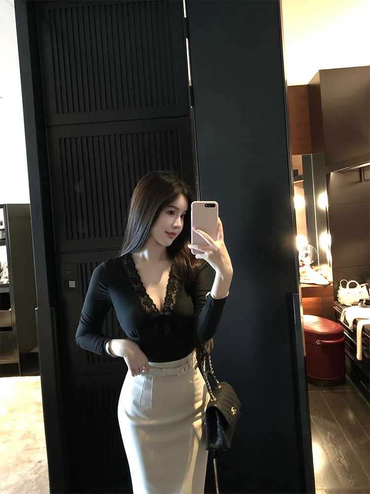 

Ele Swan сращенный 3D вышивка кружевной отделкой Slim Fit Long Sve V Ne вязаный топ женская модная осенняя коллекция