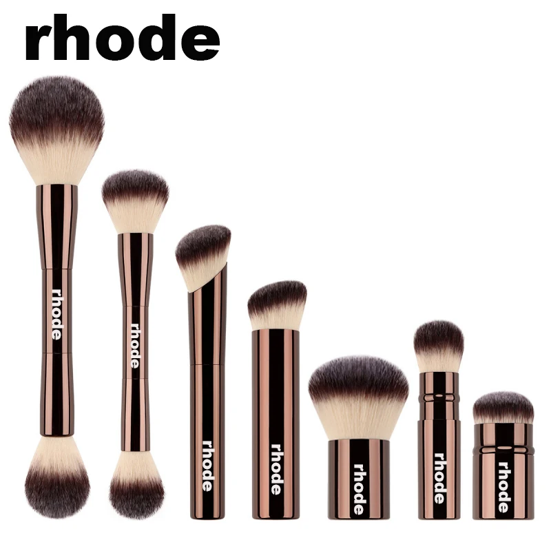 

Кисть для макияжа RHODE- No 9, мягкая светящаяся кисть для тонального крема, мягкое волокно для волос, модный дизайн, кисть для тела с одним лицом