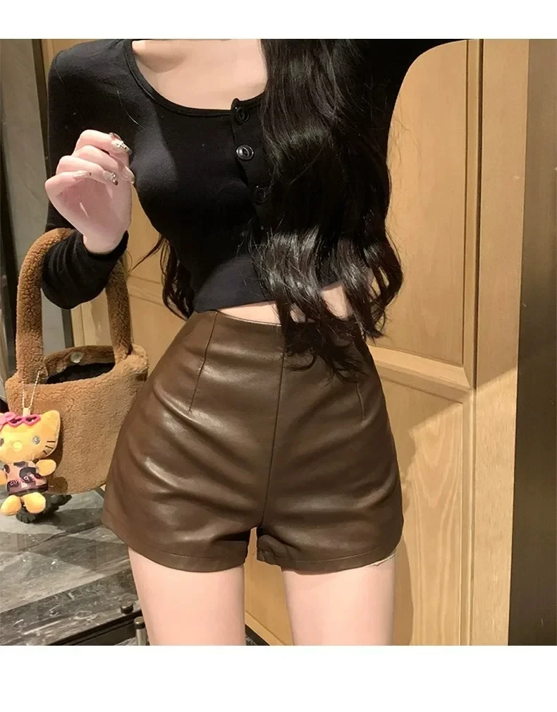 

Women's New 2023 Autumn Black Leather Shorts High-waisted Slimming Tight A- line Casual Pants For Smooth Slimmed Silhouette