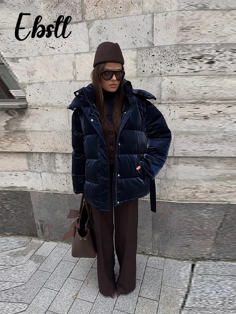 

Теплые глянцевые хлопковые пальто на шнуровке с капюшоном, новинка зимы 2025, женское повседневное пальто на молнии с поясом, женская однотонная уличная одежда