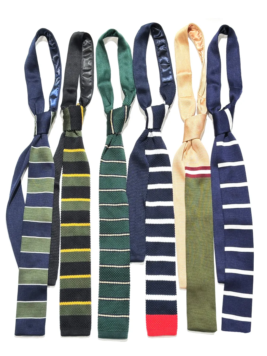 acessorio-versatil-feminino-de-trico-estilo-casual-com-laco-moda-colegial-feito-a-mao-listras-verdes-e-azuis-ultra-estreitas