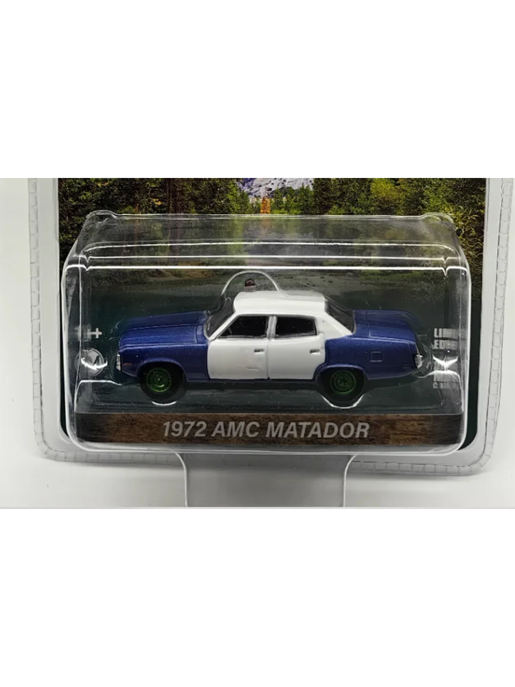 Diecast Green Light 1/64 Scale 1972 AMC MATADOR Vehicle Alloy Model Finished Simulation Collection Model Gift Toys