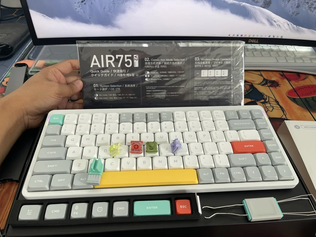 Imagem -03 - Nuphy Air75 v2 Teclado Mecânico sem Fio Bluetooth de Eixo Baixo Portátil Ultra Fino Silencioso Teclado de Escritório Teclado Silencioso