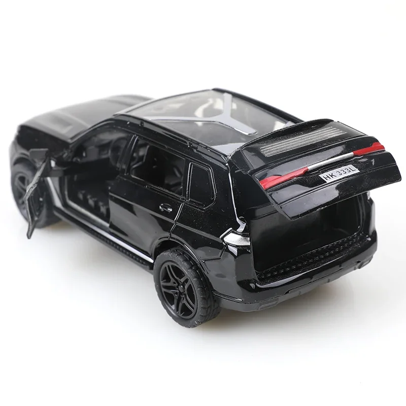 1/36 Scale Replica X5 Off-Road Toy Car Model, Die-Cast Metal, Boy's Toy, Three Doors Can Be Opened, Pullback Function.