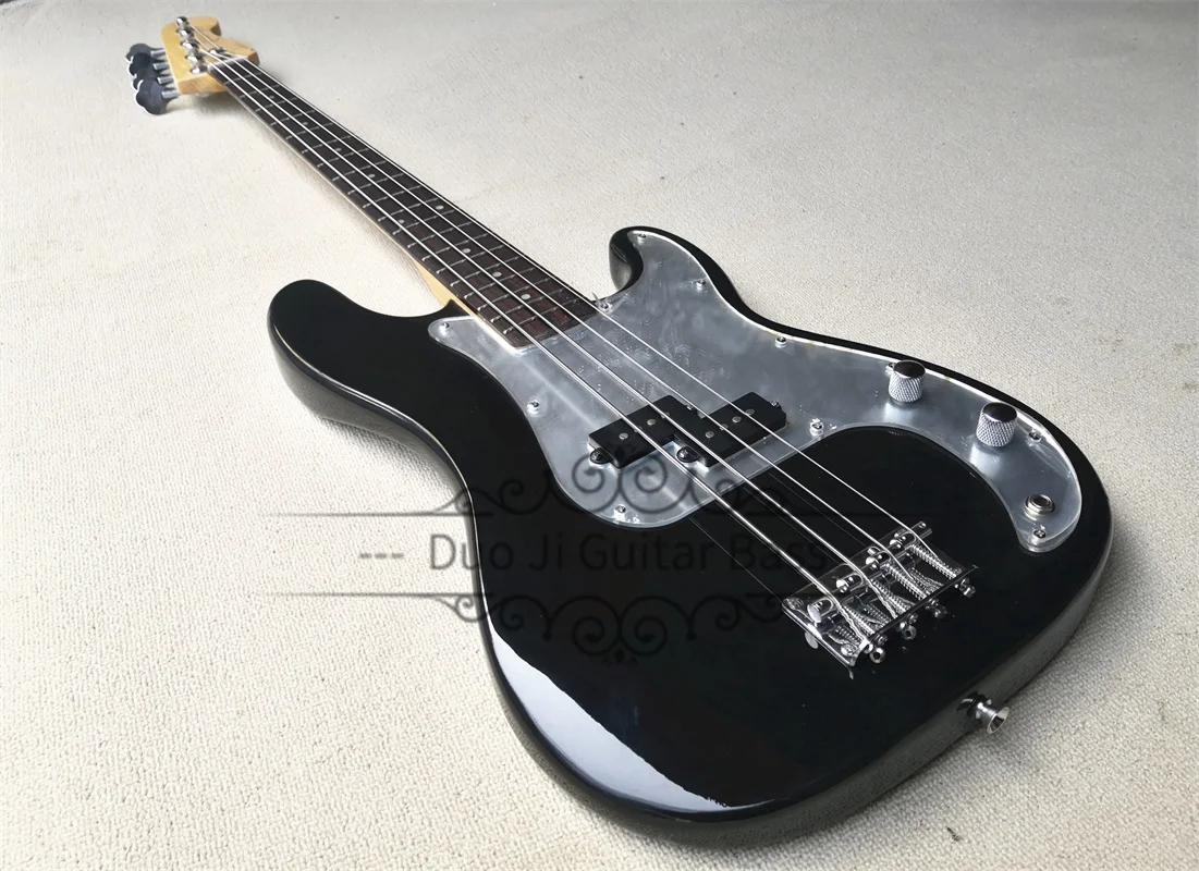 

4 Strings Bass Guitar Black Bass Basswood Body Mirror Pickguard Maple Neck Fixed Bridge Chrome Tuners