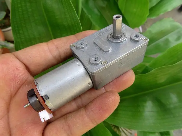 370 Dc Gear Motor 24V130Rpm Turbo Worm Gear High Torque Miniature Dc Electric Motor