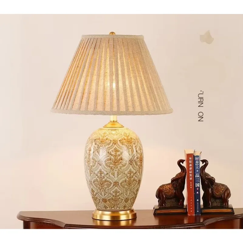 New Gold Home Decoration Brass Light Luxury Modern Ceramic Table Modern Lighting