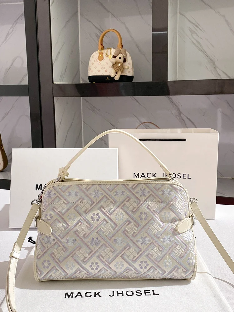 

Ma Jhosel Embroidered Tote Bag Commuter Handbag Heavy Industry Non-Woven Bag Women's Faion Summer 2025 Soft Leather