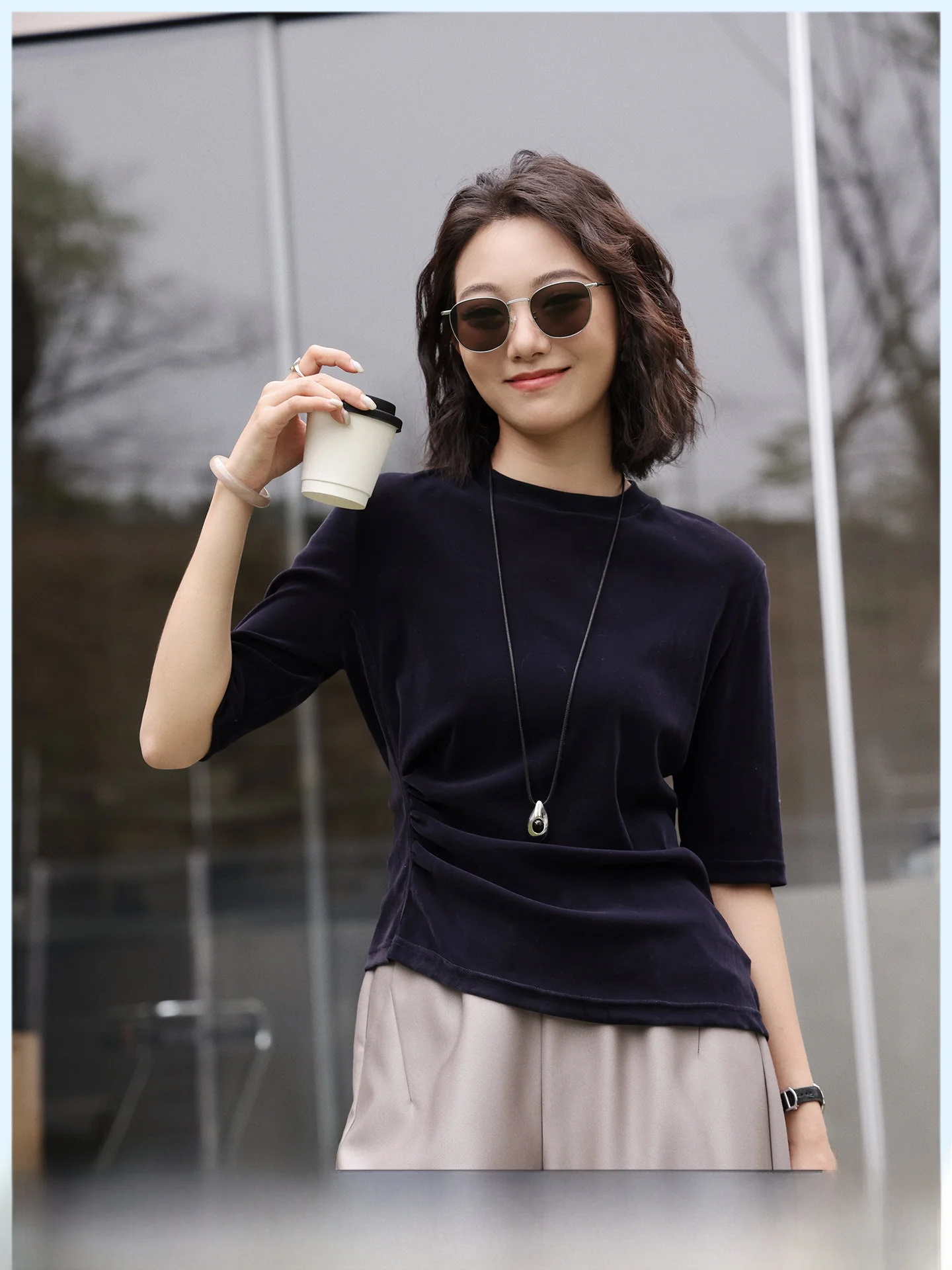 

Simple round Neck Velvet Short Sleeve T-Shirt Waist Cinching Half Sleeve Top for Women Summer New Style High End Sensation