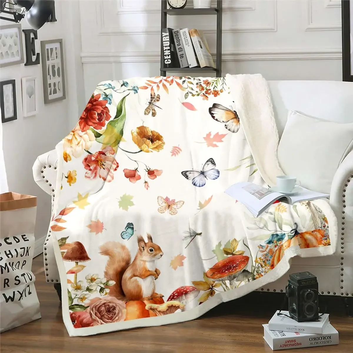 Cute Squirrel Blanket for Fall Decor Throw Blanket Thanksgiving Day Gifts Lovely Butterfly Mushroom Floral Print Flannel Blanket