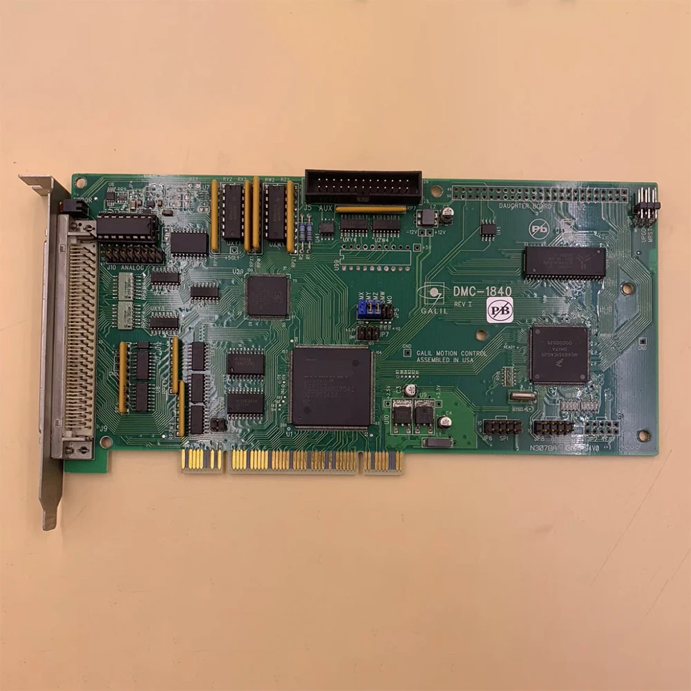 

Карта промышленного управления движением DMC-1840