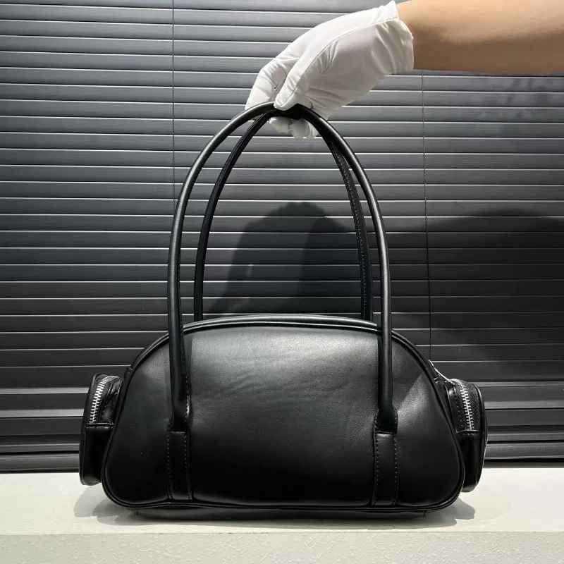 الموضة الفاخرة بولي Leather حقيبة كتف جلدية للنساء جديد برشام Bowknot فاسق نمط أسود الإبط حقيبة الإناث حقيبة يد كبيرة مخلب محفظة