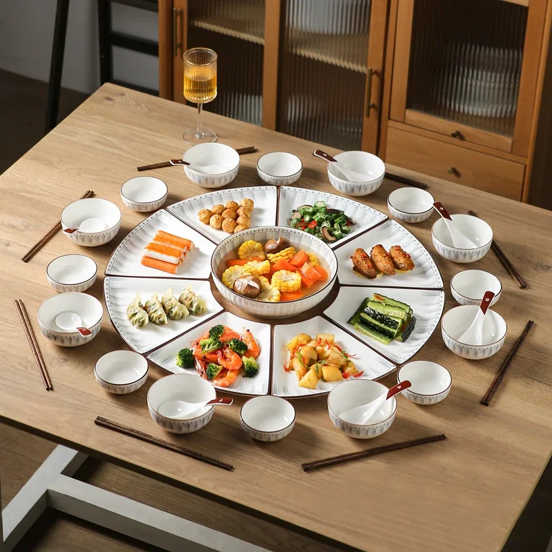 

Japanese reunion platter tableware combination 2024 new Internet celebrity Chinese New Year fan-shaped ceramic plate round