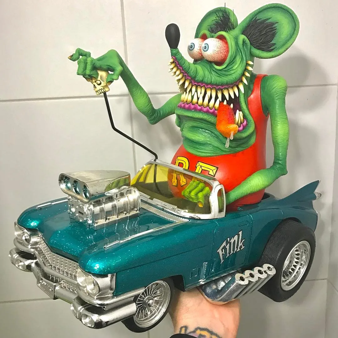 Halloween Rat Crazy Mouse Rat Fink Autoreparateur Beeldjes Hake Head Doll Desktop Decoratie Ontwerp Ambachten Geschenken Sculptuur Model
