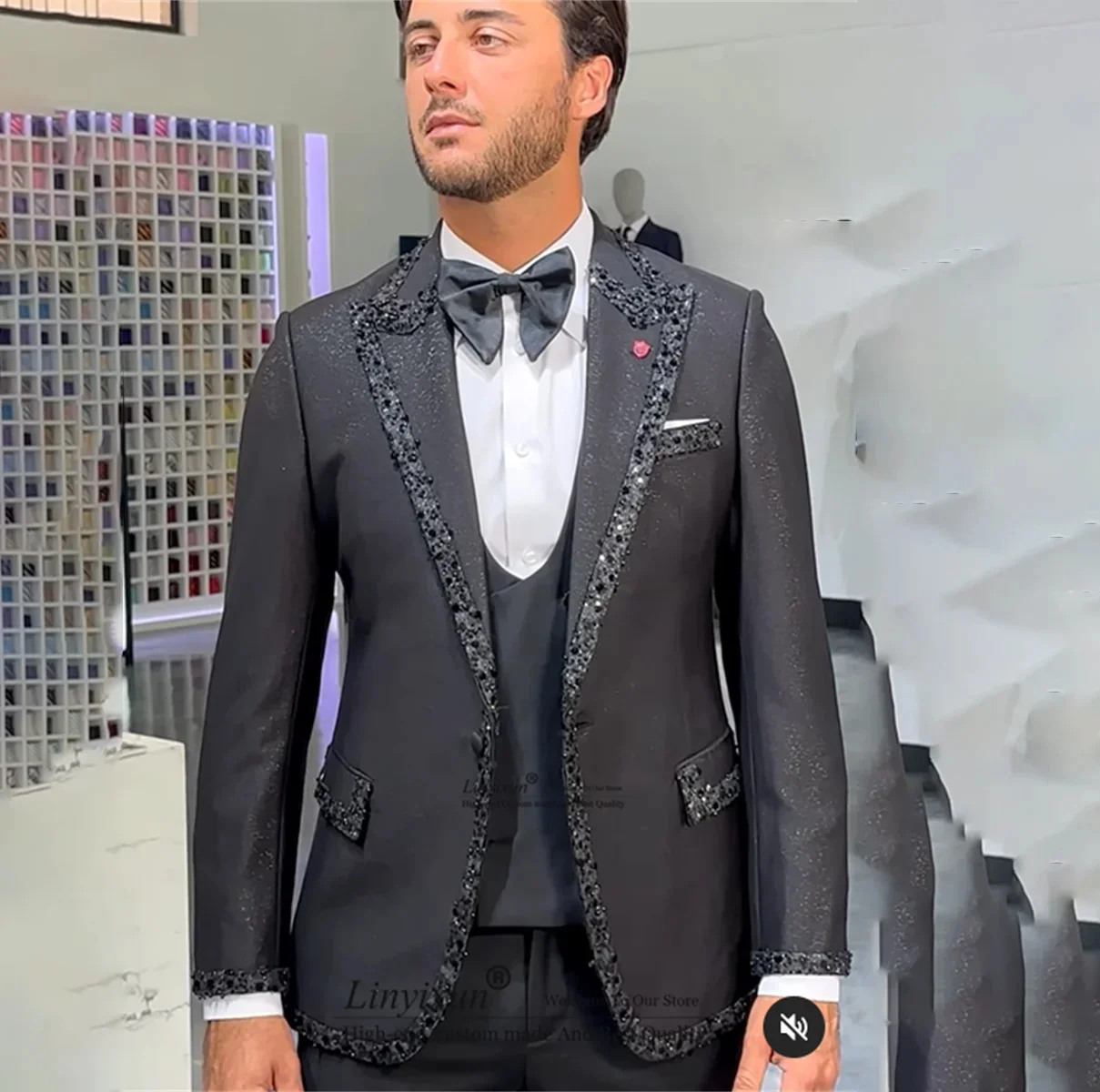 Glitter Beaded Crystals Men Suits Peaked Lapel Groom Wedding Tuxedos 3 Pieces Set Male Prom Blazers Slim Fit trajes para hombre