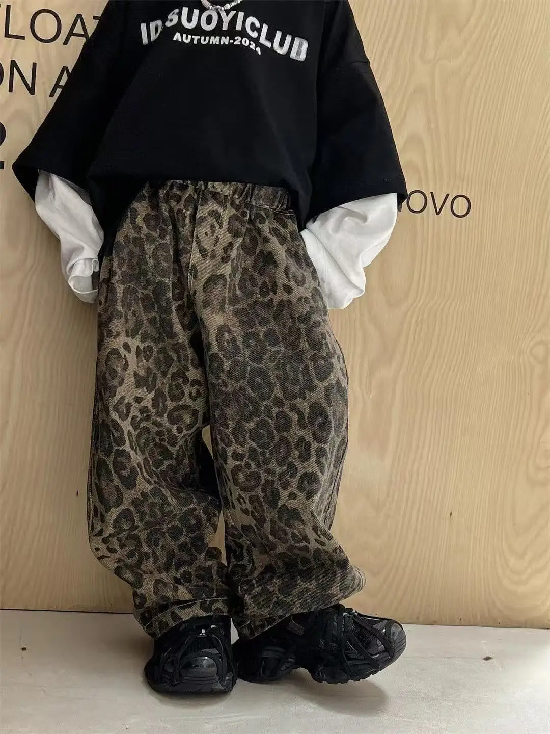 

Children's Spring Autumn Pants Boys Leopard Print Jeans Korean Clothing Kids Handsome Casual and Fashionable Loose Trousers 2026