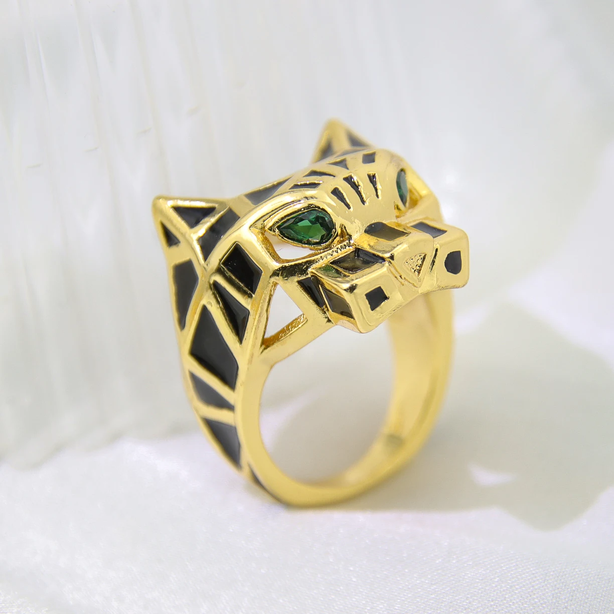 AYONG Punk Personality Leopard Rings 21k Gold Plated Green Eyes Panther Dubai Middle East Men\'s Rings Copper Jewelry