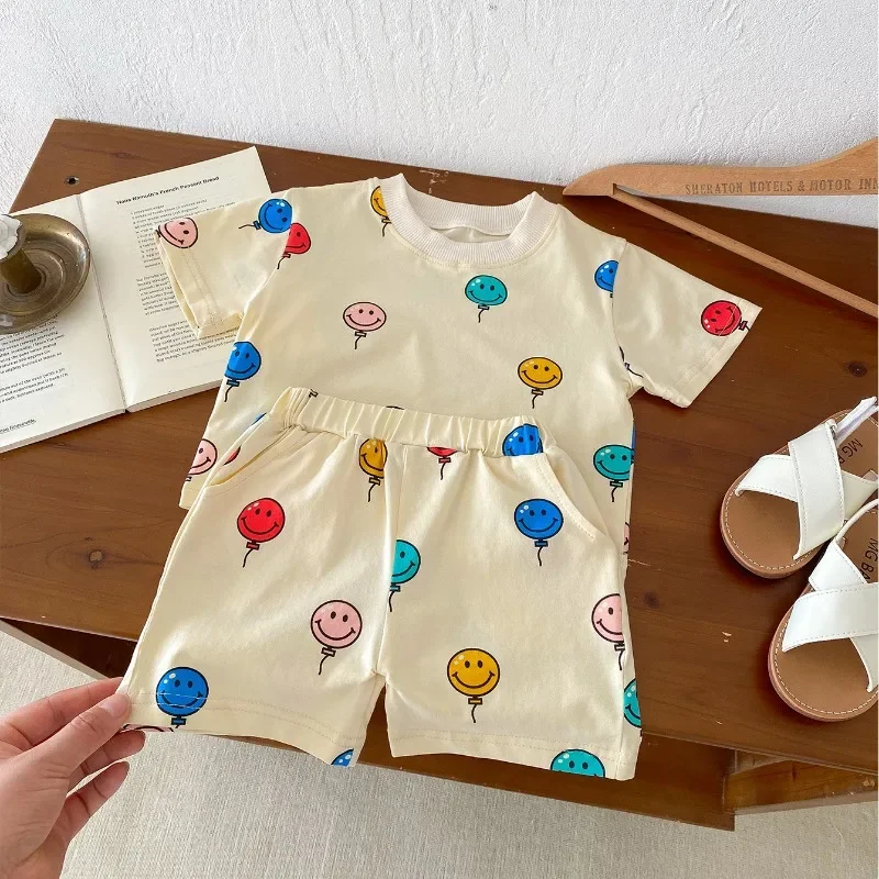 Korean Style New Summer Baby Boys and Girls Sets Cute Cartoon Balloon Casual Short Sleeved T-shirt Top and Wide Leg Shorts A622