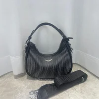 Bolso de Hombro Cruzado Boho Chic Casual para Mujer 2026 con Diseño de Luna Creciente, Pedrería y Tachuelas