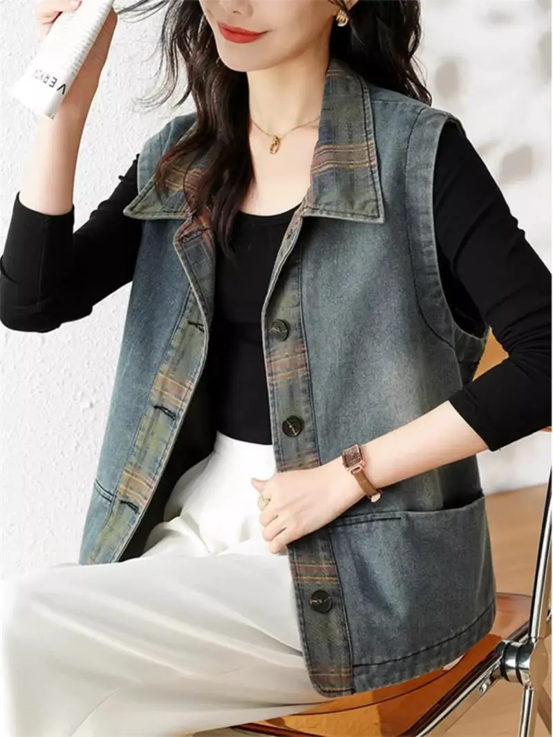 Retro Denim Vest 2024 Women's Shirt Collar Personalized Casual Ethnic Style Versatile Jeans Top Trendy Waistcoat Jacket T684