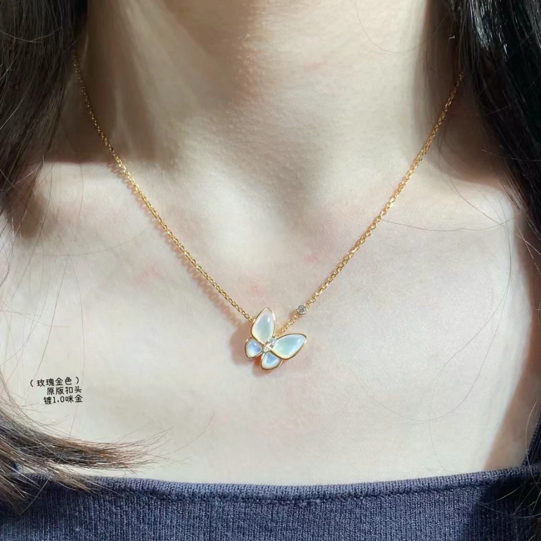 Luxury Women's Necklace Natural Beimu Butterfly Pendant Golden Accessories Fashion High Quality Jewelry Wedding Gift