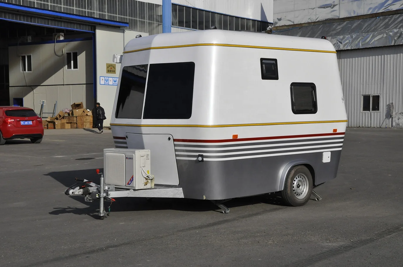 Manufacture Price Large Space Travel Trailer caravan on Sale