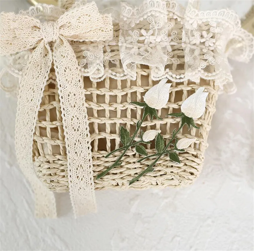 Mori Girl Lolita Flower Tulip Basket Straw Handbag Girl Kawaii Lace Trim Picnic Tea Party Outdoor Bag Props D1144