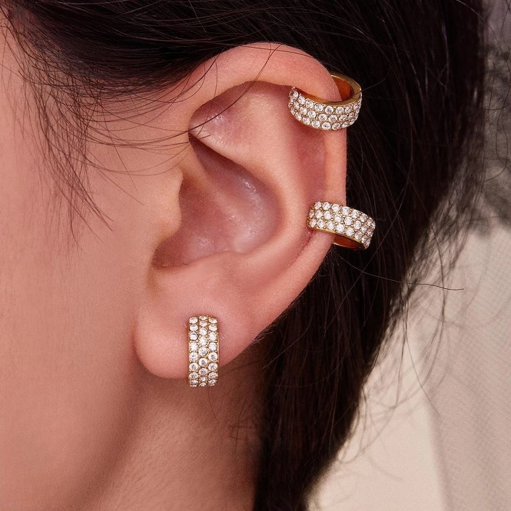 

Titanium Steel Full Crystal Earring for Women Gold-Plated Fashion Versatile Statement Jewelry