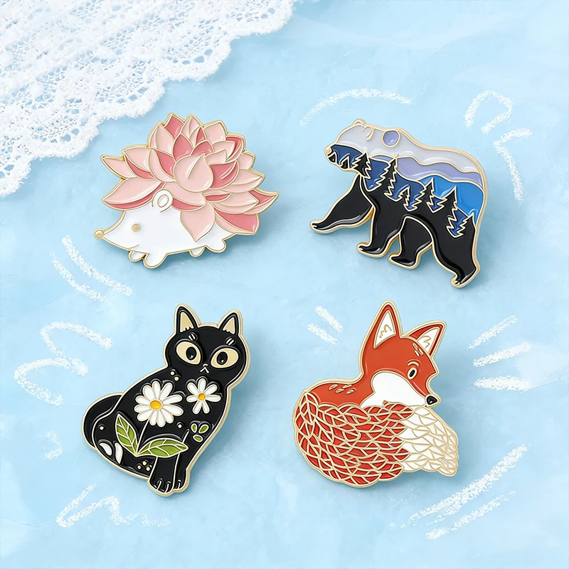 4pcs/set Forest Animal Enamel Pins Flower Cat Mountain Bear Pink Hedgehog Fox Cute Animal Brooches Jewelry Gift for Kids Friends